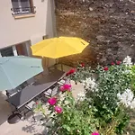 Feriehus La Fontchaude, De Charme Au Coeur De La Nature A *
