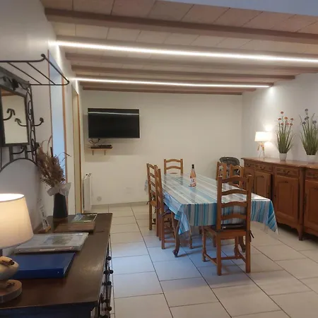 Prázdninový dům La Fontchaude, De Charme Au Coeur De La Nature A *